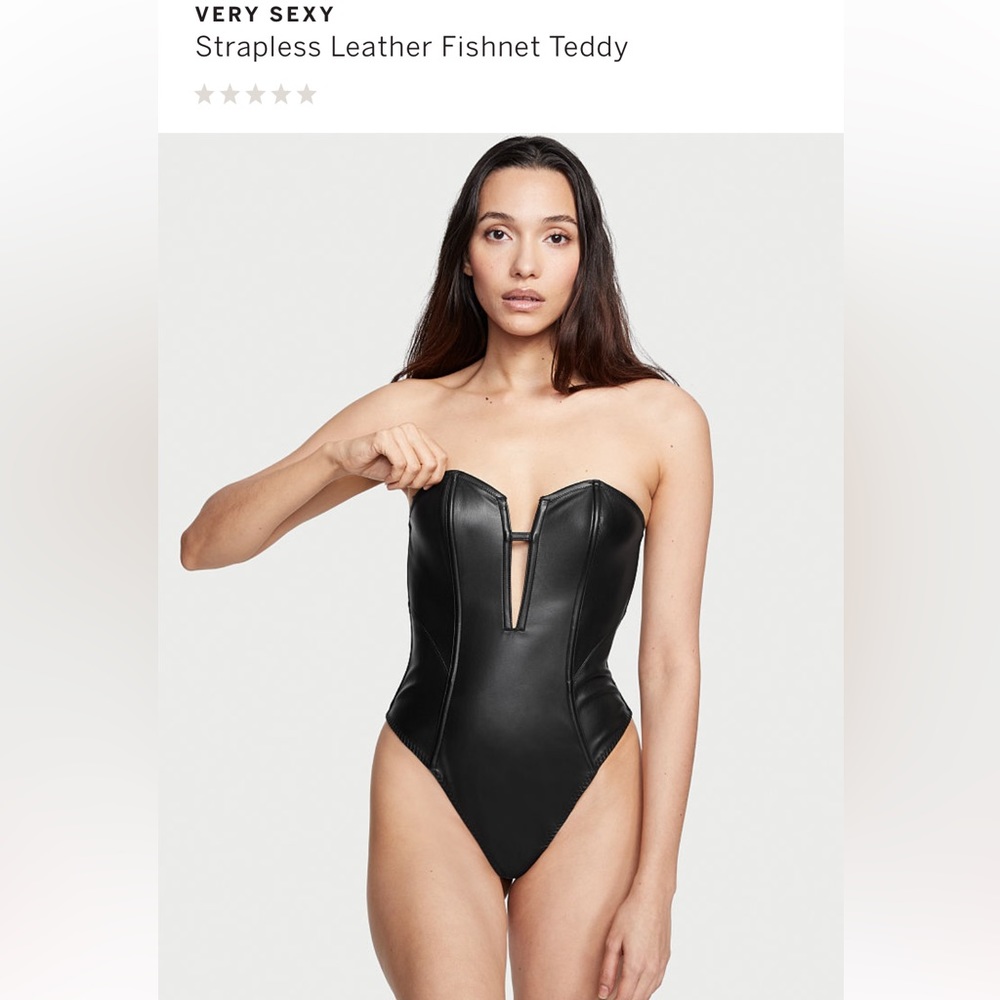 VERY SEXY
Strapless Leather Fishnet Teddy
